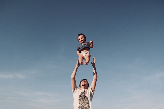 Family - The principle of salutation in the family